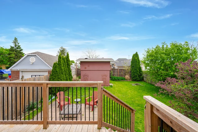 216 Queen Street South, Thorold - photo 32