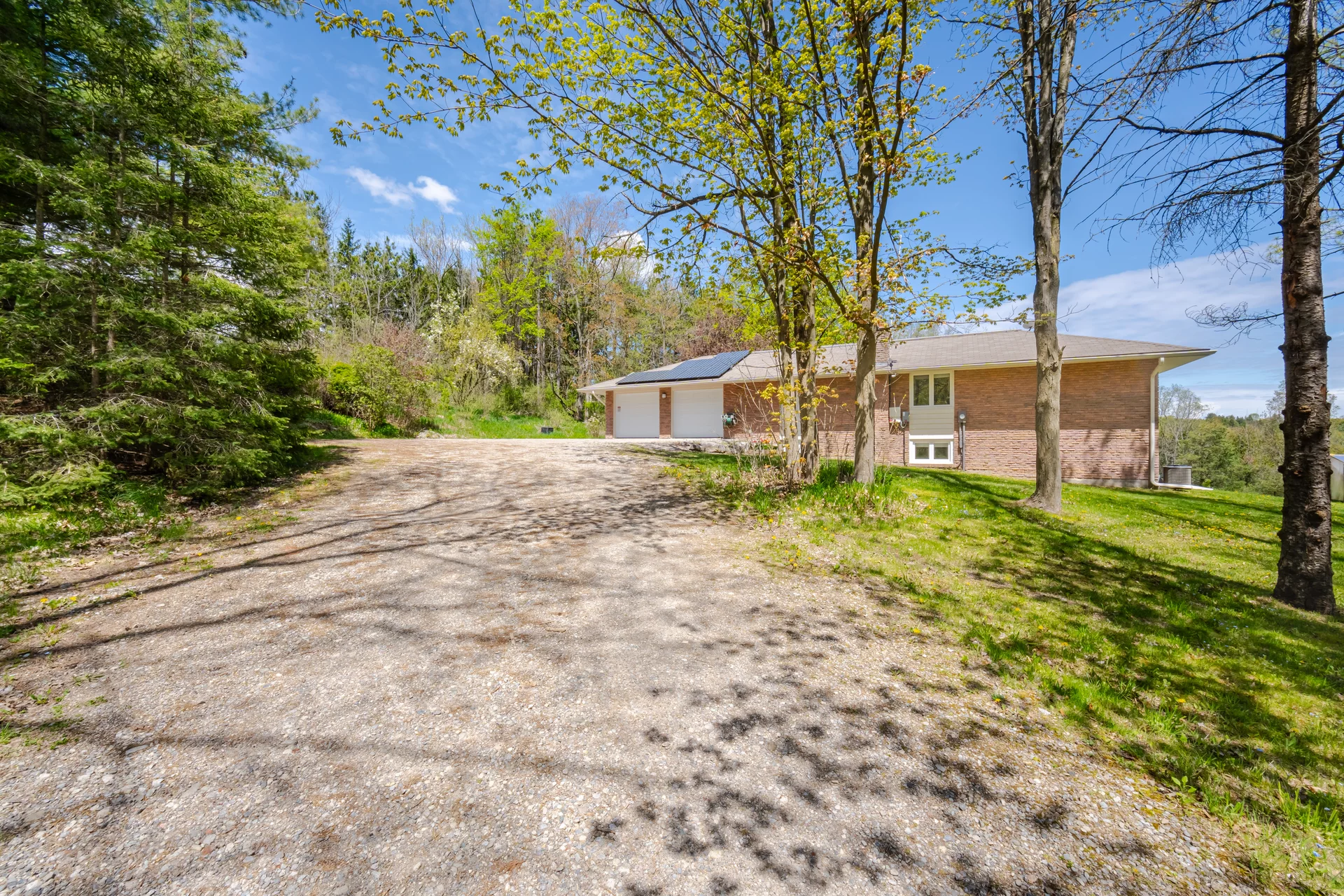 18697 Centreville Creek Road, Caledon - photo 12