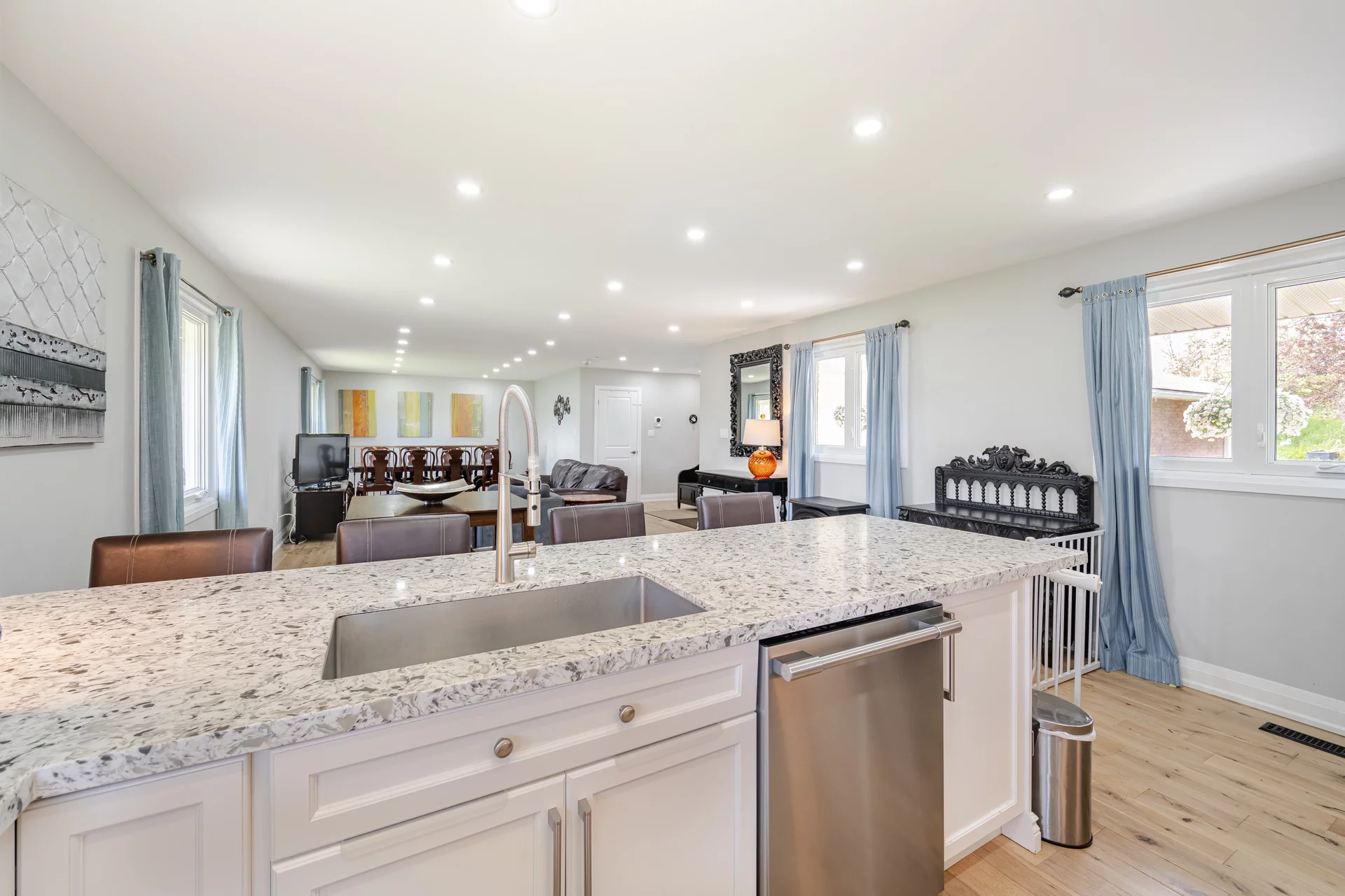 18697 Centreville Creek Road, Caledon - photo 26