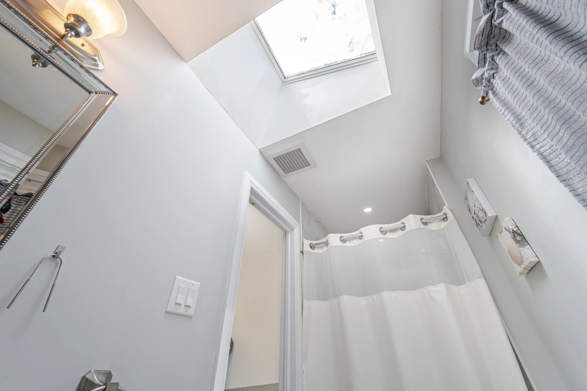 18697 Centreville Creek Road, Caledon - photo 32