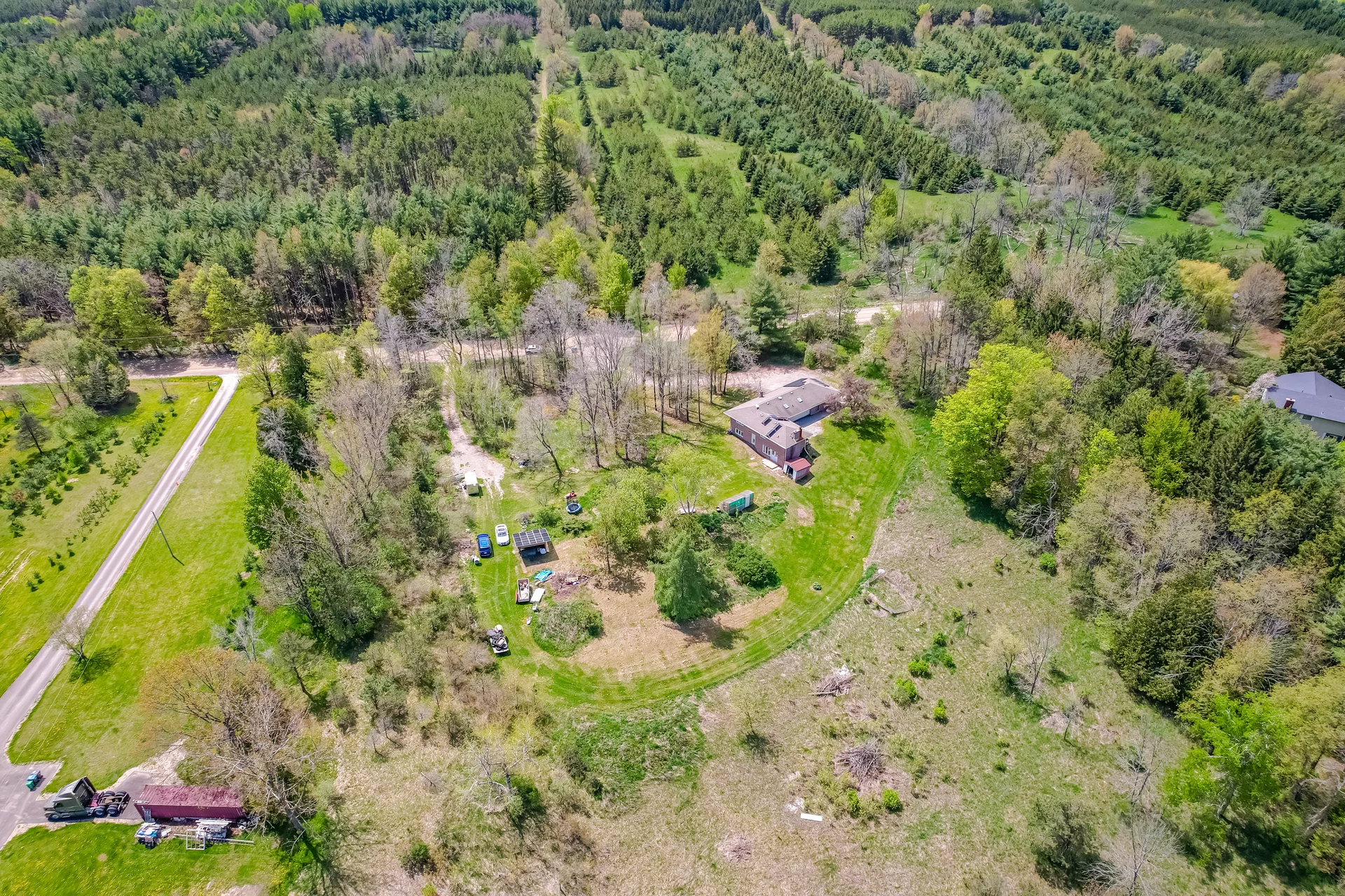 18697 Centreville Creek Road, Caledon - photo 58