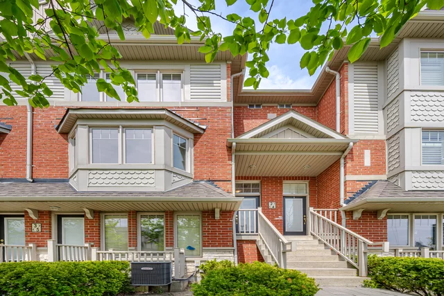 #3-4-3375 Thomas Street, Mississauga - photo 1