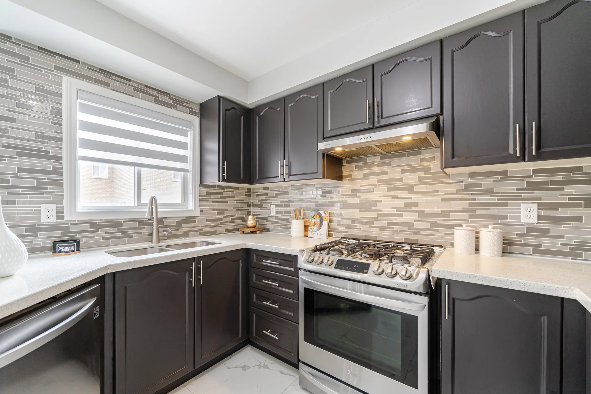 47 Saddleback Square, Brampton - photo 18