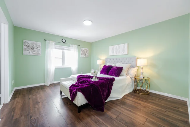 5866 Blue Spruce Avenue, Burlington - photo 36