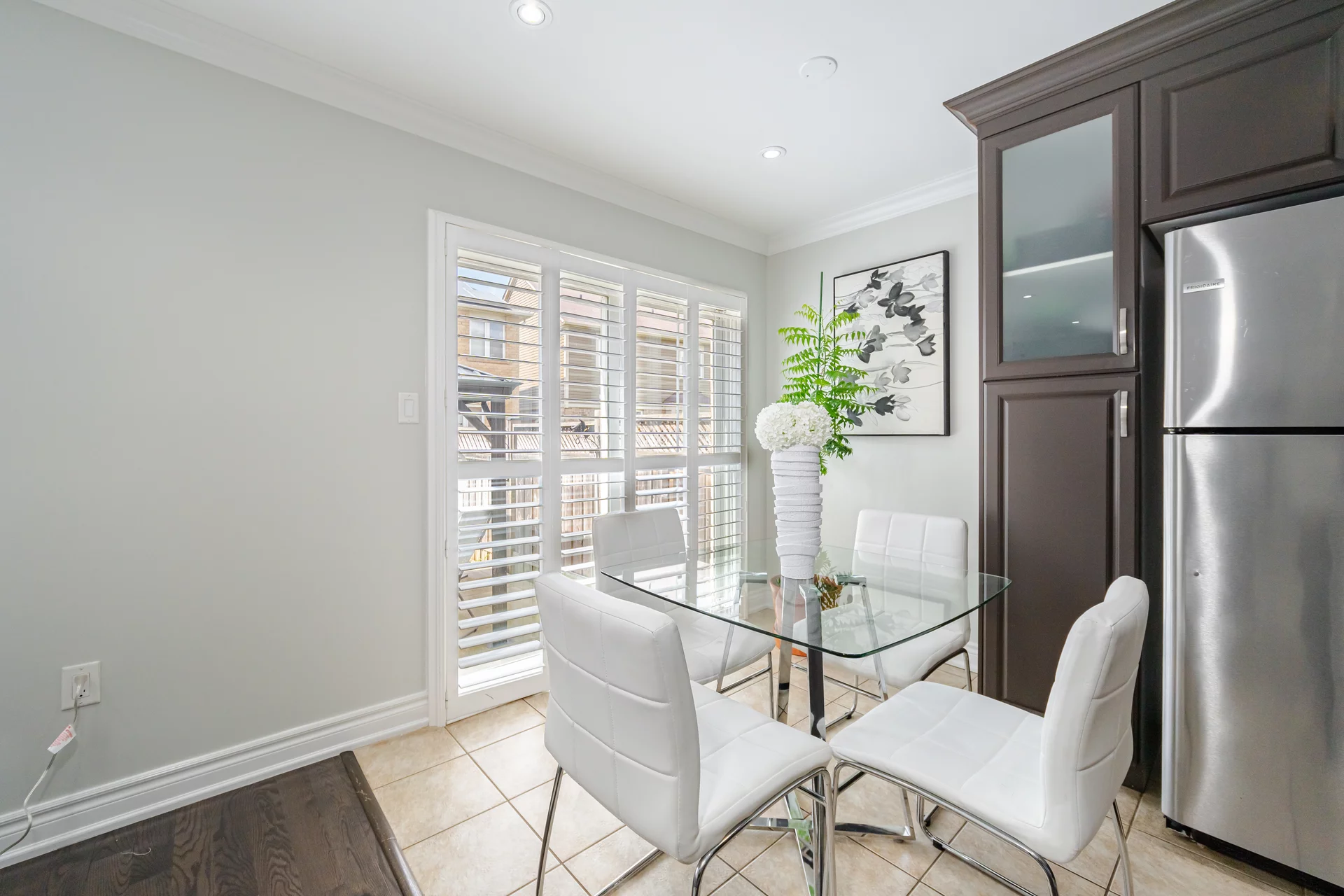 713 Ambroise Crescent, Milton - photo 20