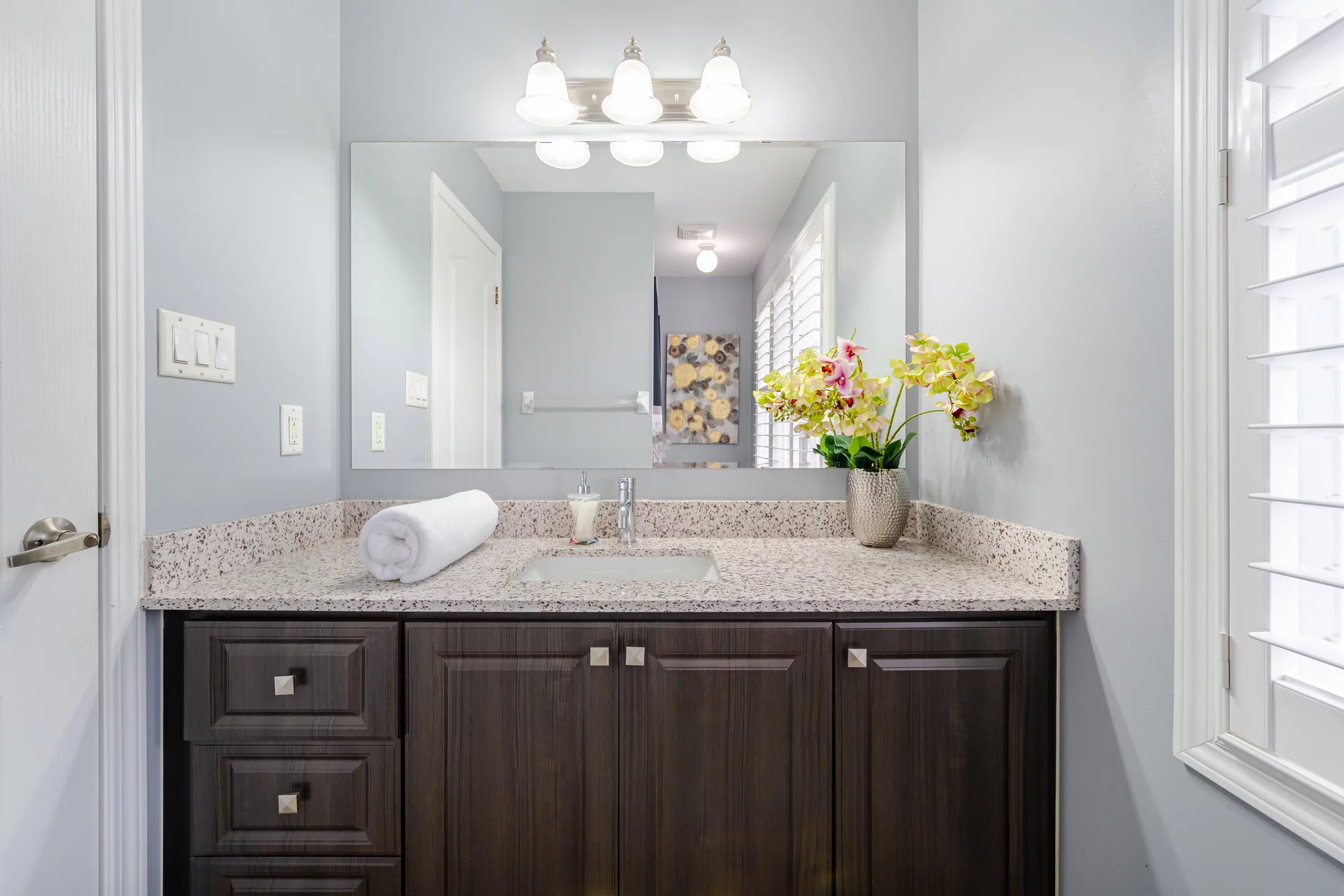 713 Ambroise Crescent, Milton - photo 34