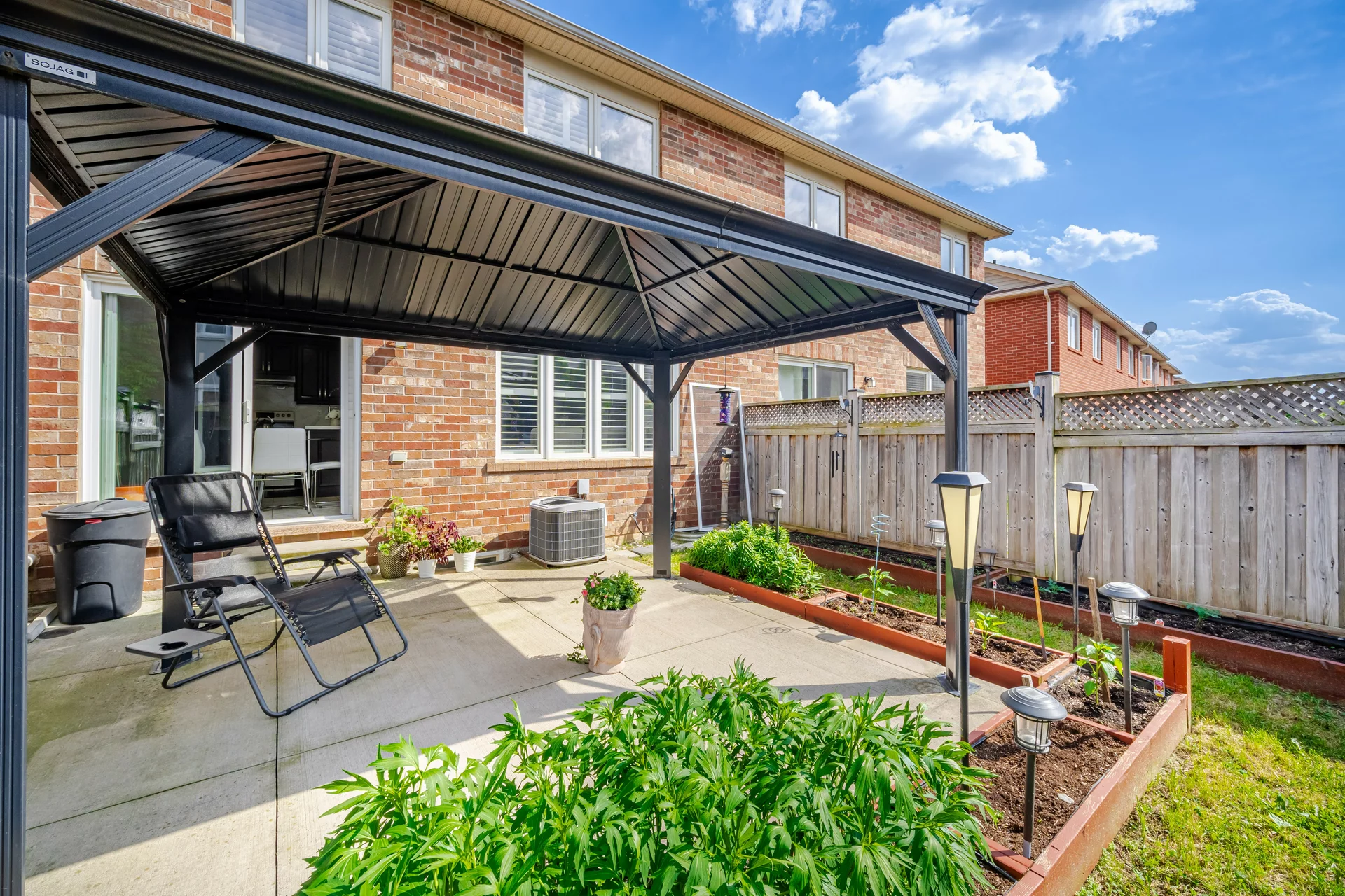 713 Ambroise Crescent, Milton - photo 42