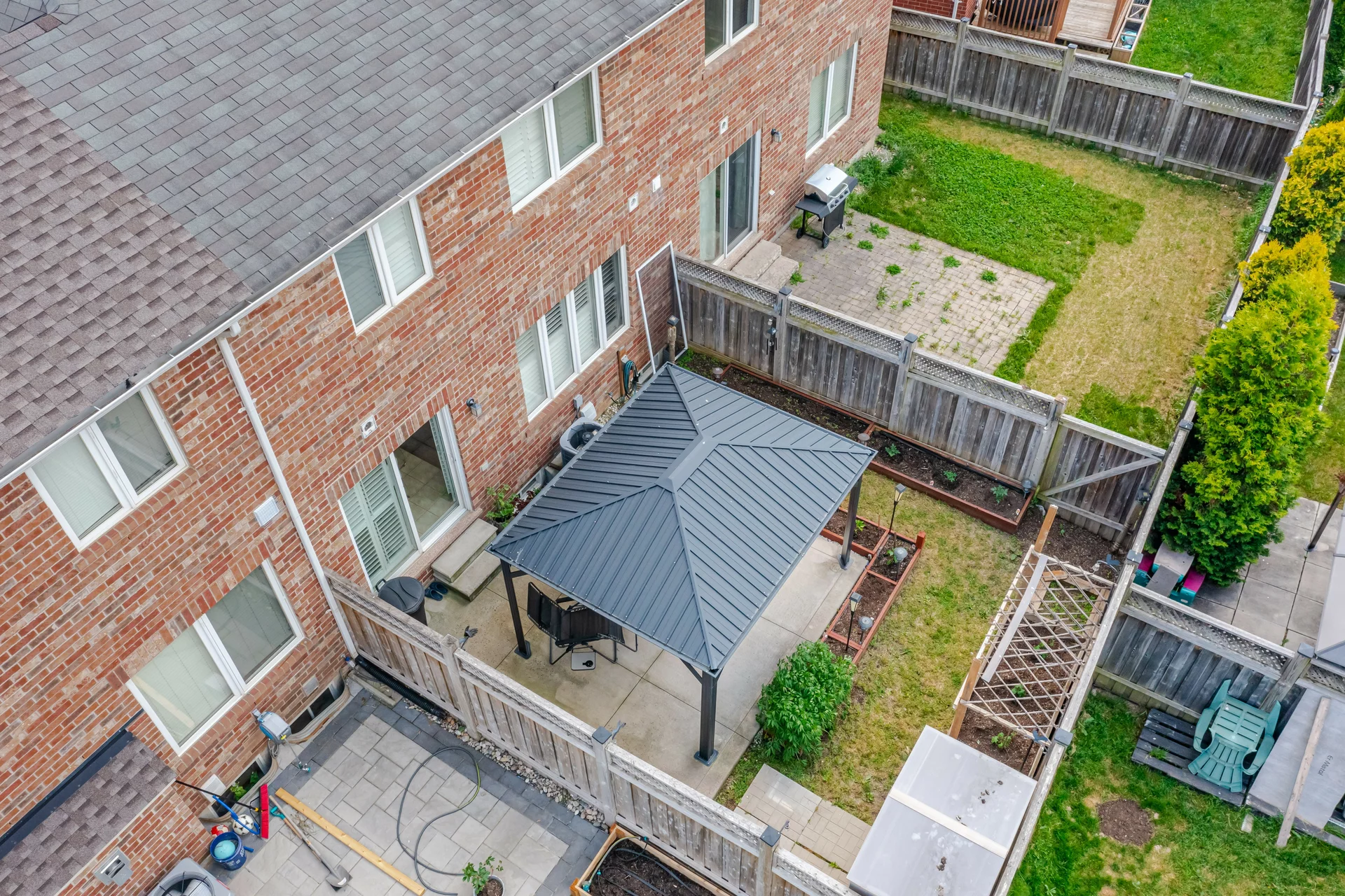 713 Ambroise Crescent, Milton - photo 45