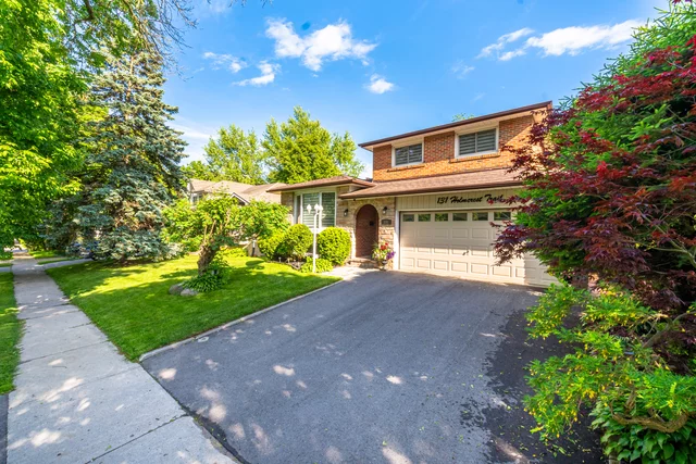 131 Holmcrest Trail, Scarborough - photo 3