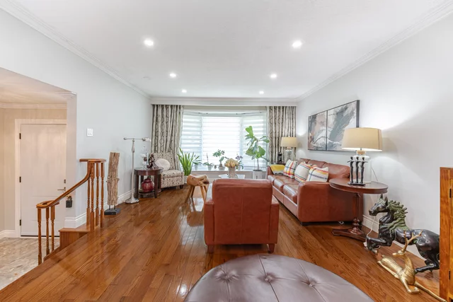 131 Holmcrest Trail, Scarborough - photo 8