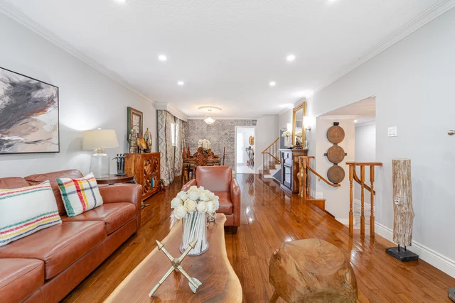 131 Holmcrest Trail, Scarborough - photo 10