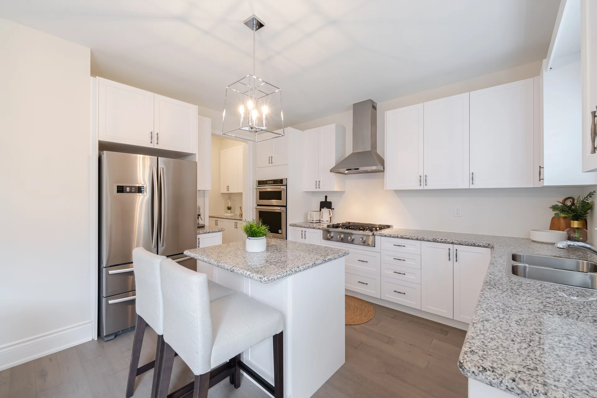 31 Golden Hawk Drive, Hamilton - photo 17