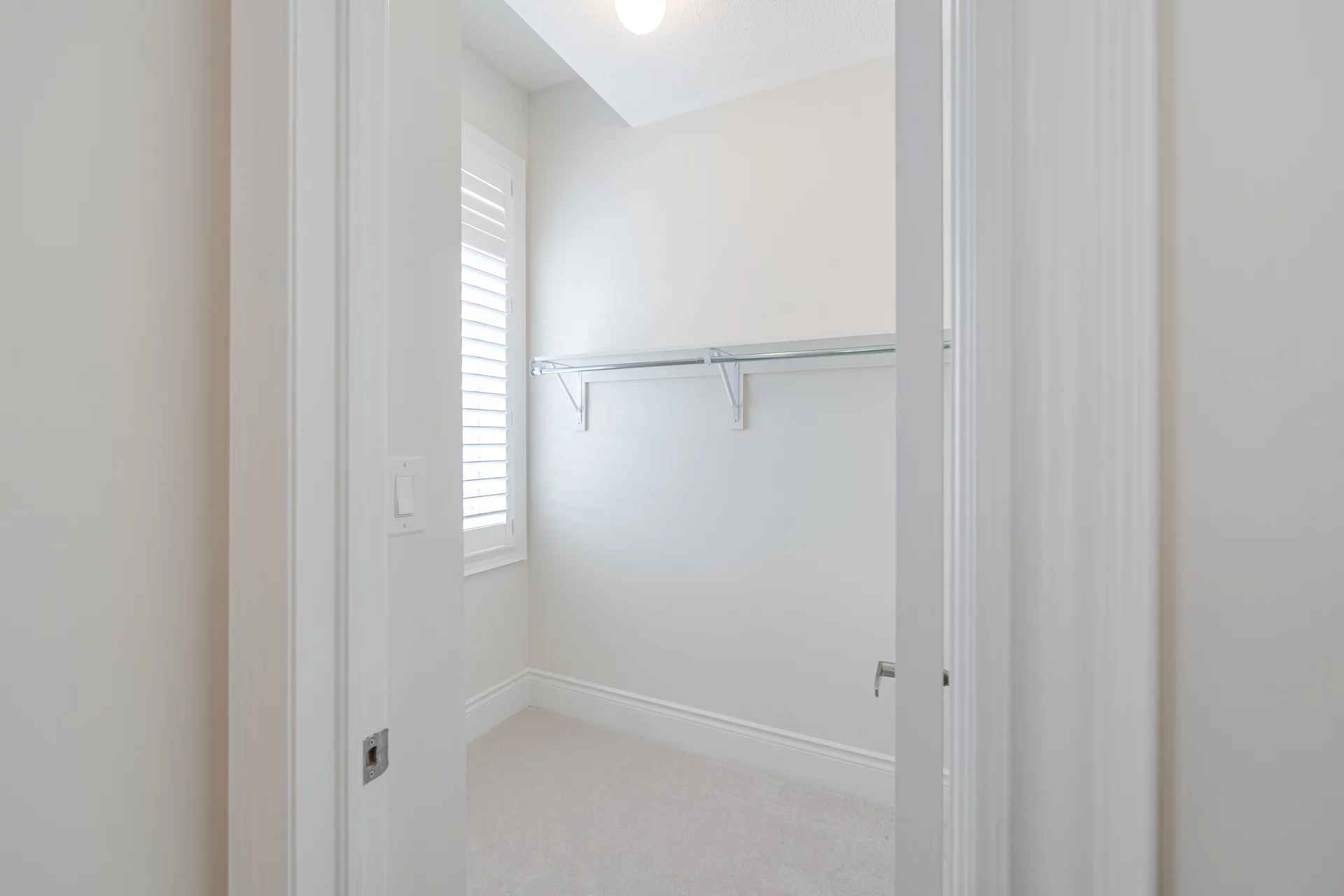 31 Golden Hawk Drive, Hamilton - photo 45