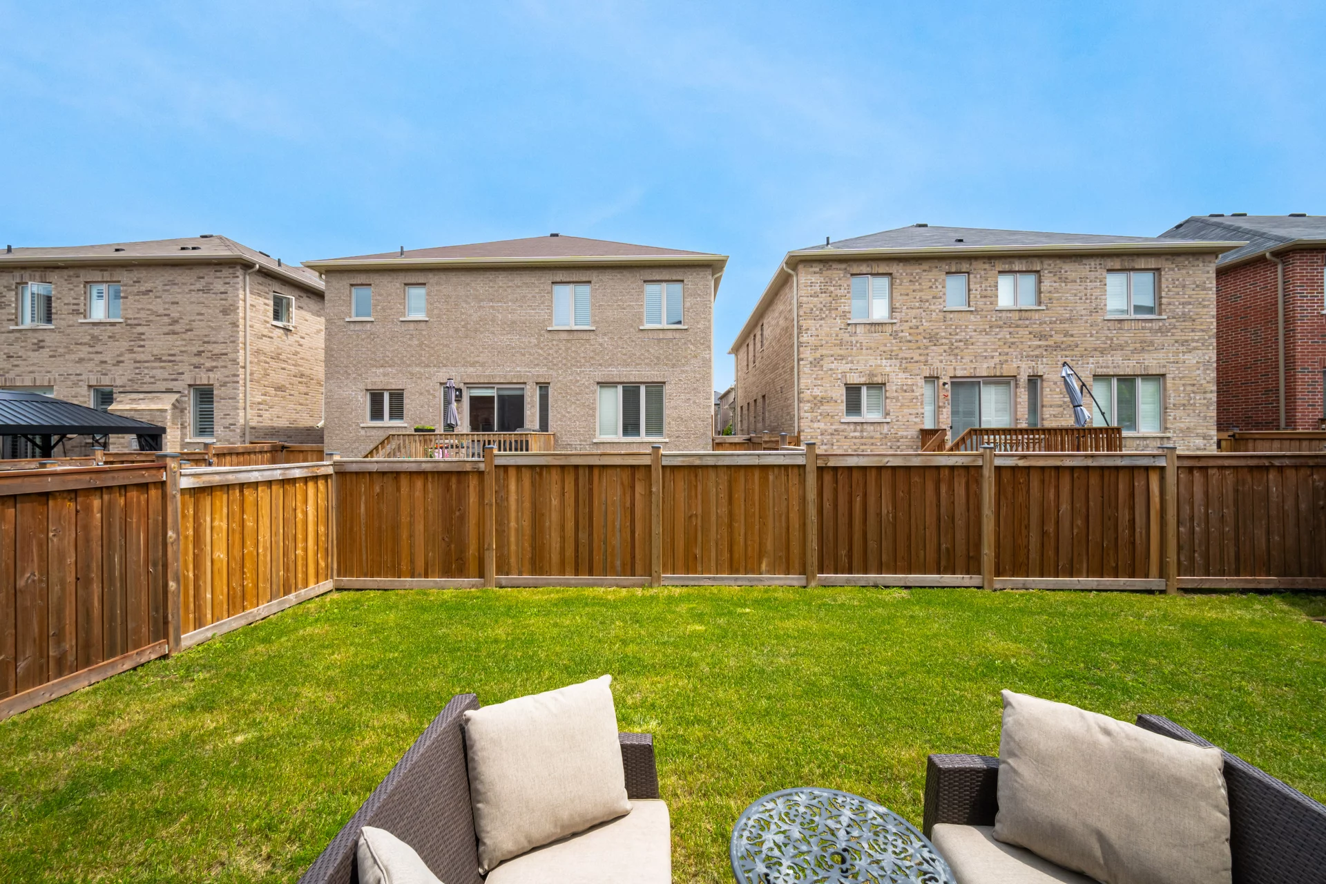 31 Golden Hawk Drive, Hamilton - photo 52