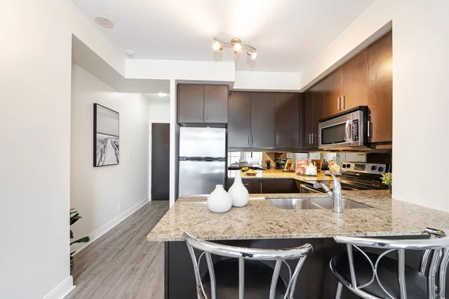 #1310-50 Absolute Avenue, Mississauga - photo 11