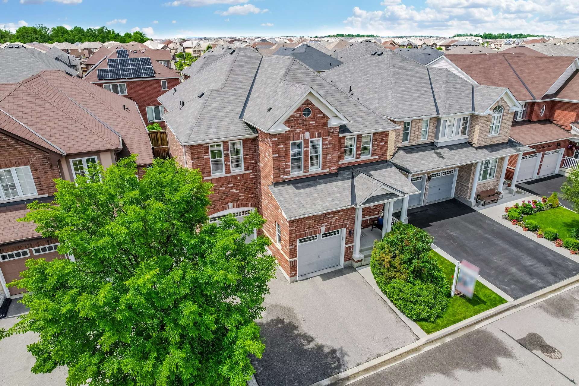 29 Miracle Trail, Brampton - photo 8