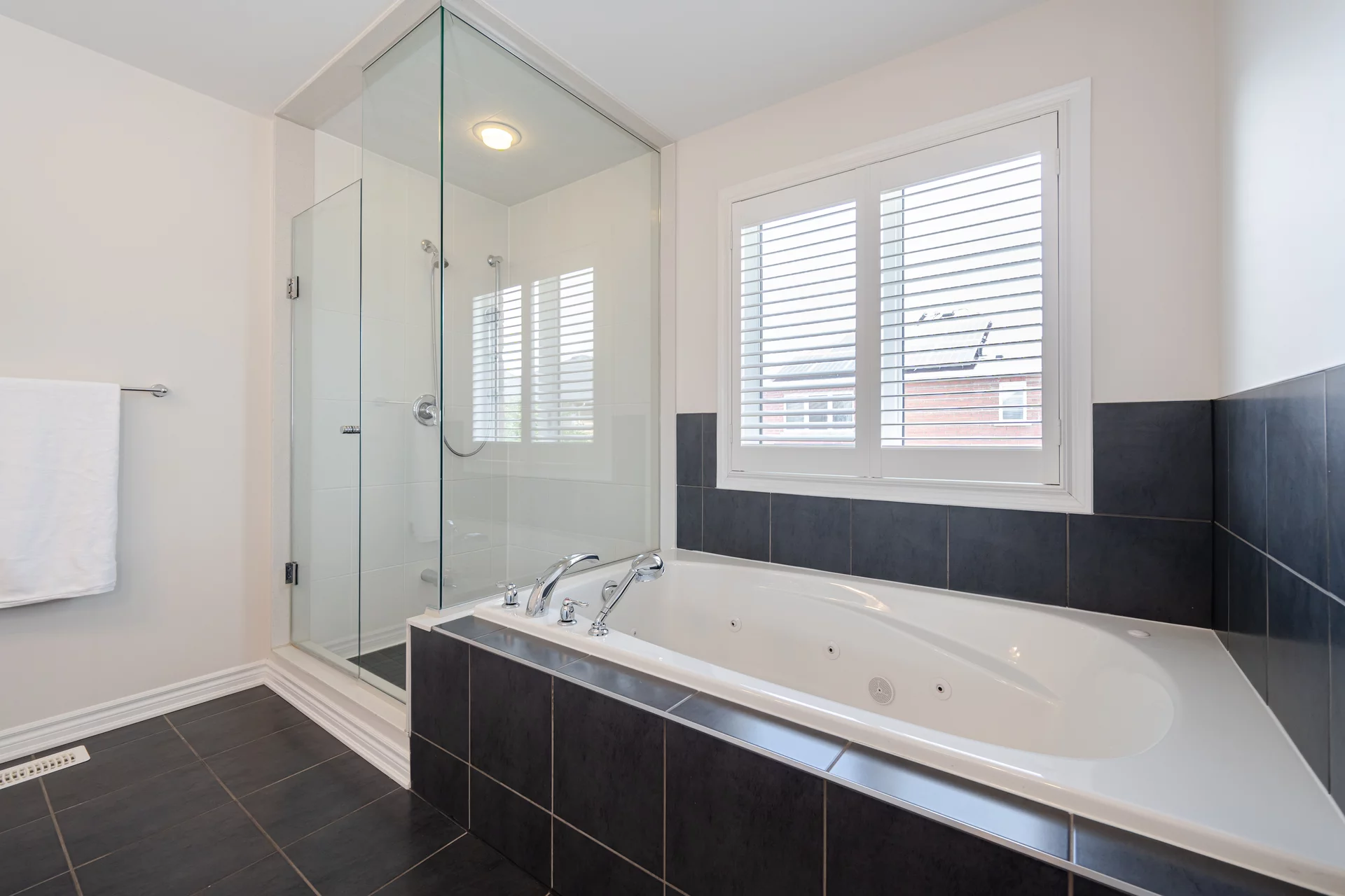 29 Miracle Trail, Brampton - photo 43
