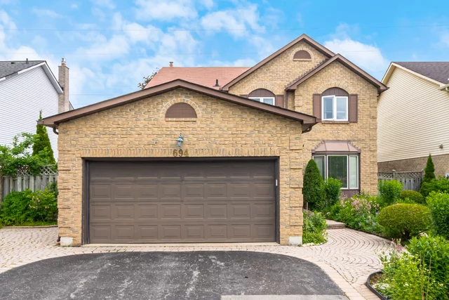 694 Amaretto Avenue, Pickering - photo 1