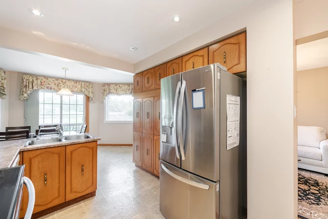 694 Amaretto Avenue, Pickering - photo 13