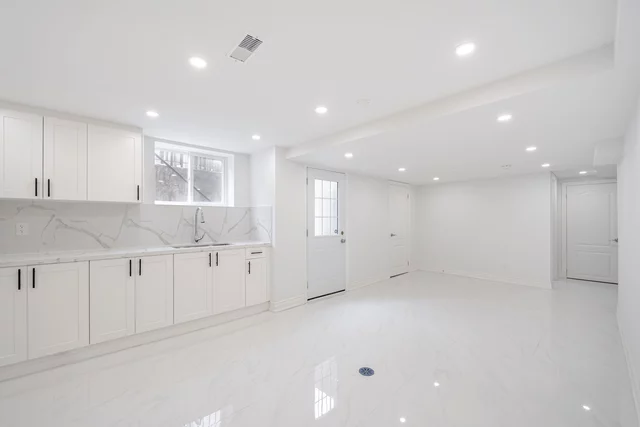 694 Amaretto Avenue, Pickering - photo 41