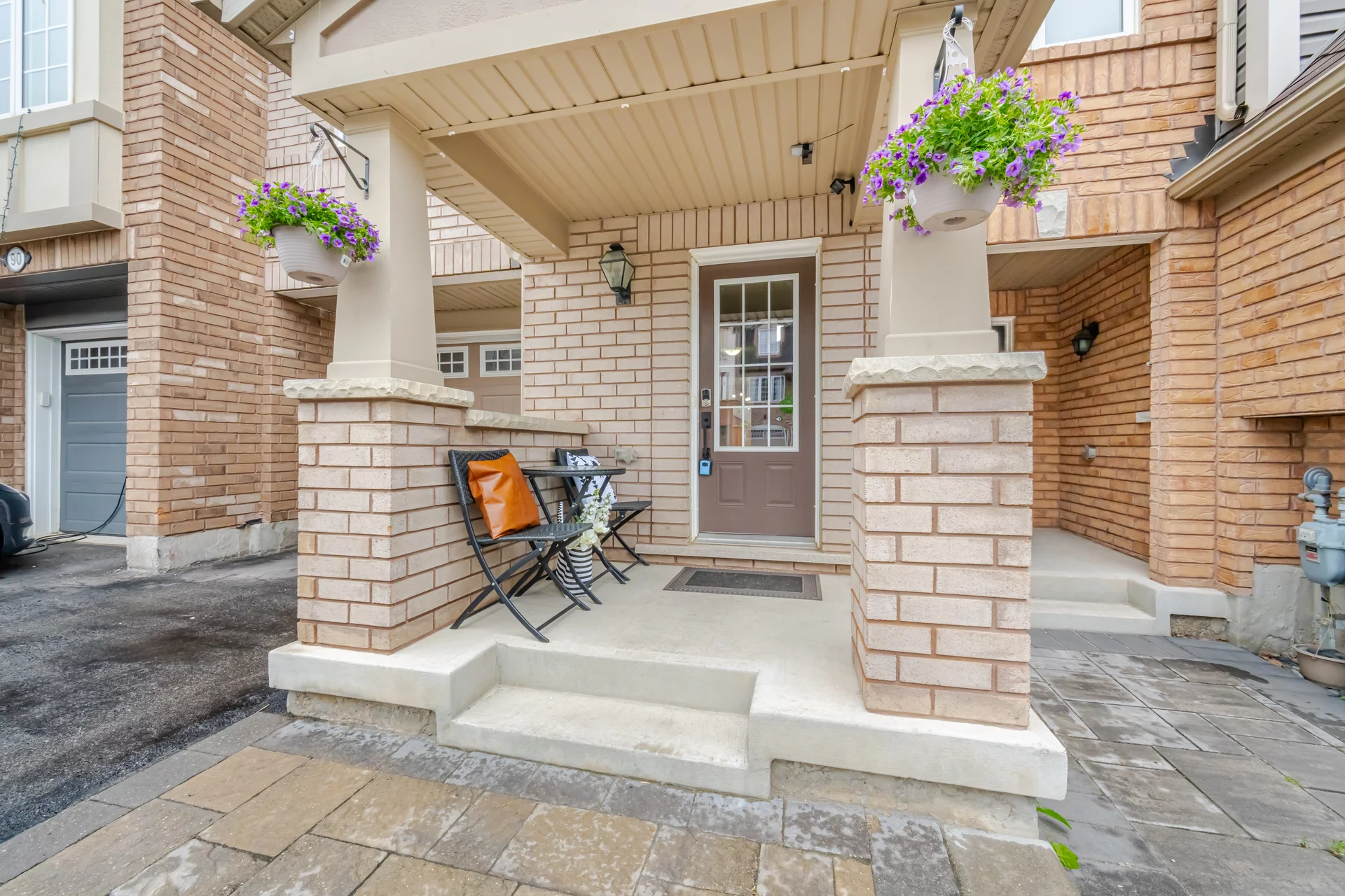 92 Vanhorne Close, Brampton - photo 5
