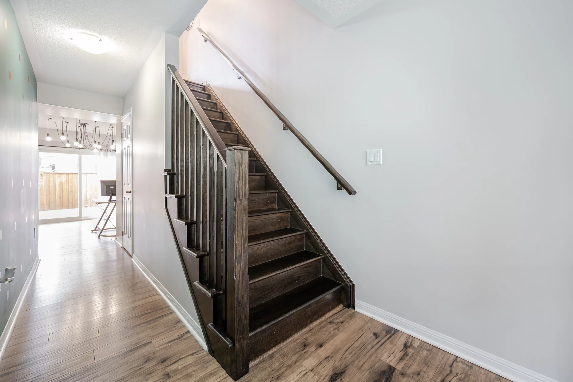 92 Vanhorne Close, Brampton - photo 7