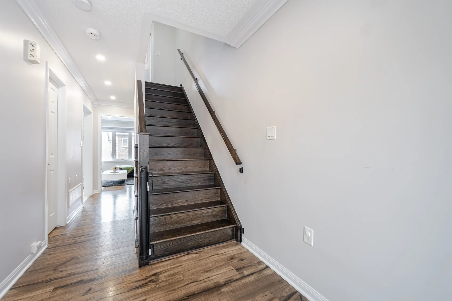 92 Vanhorne Close, Brampton - photo 22