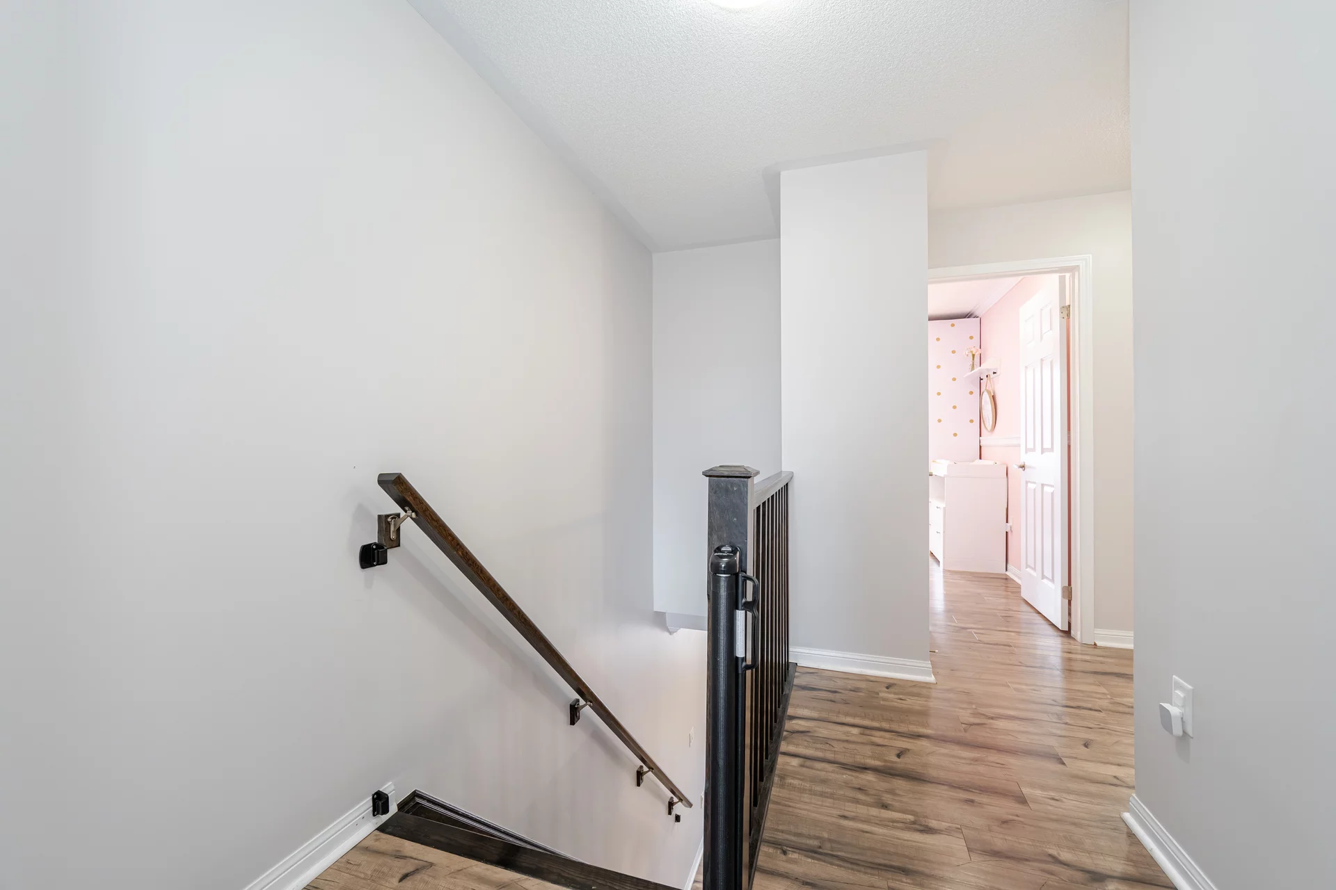 92 Vanhorne Close, Brampton - photo 23