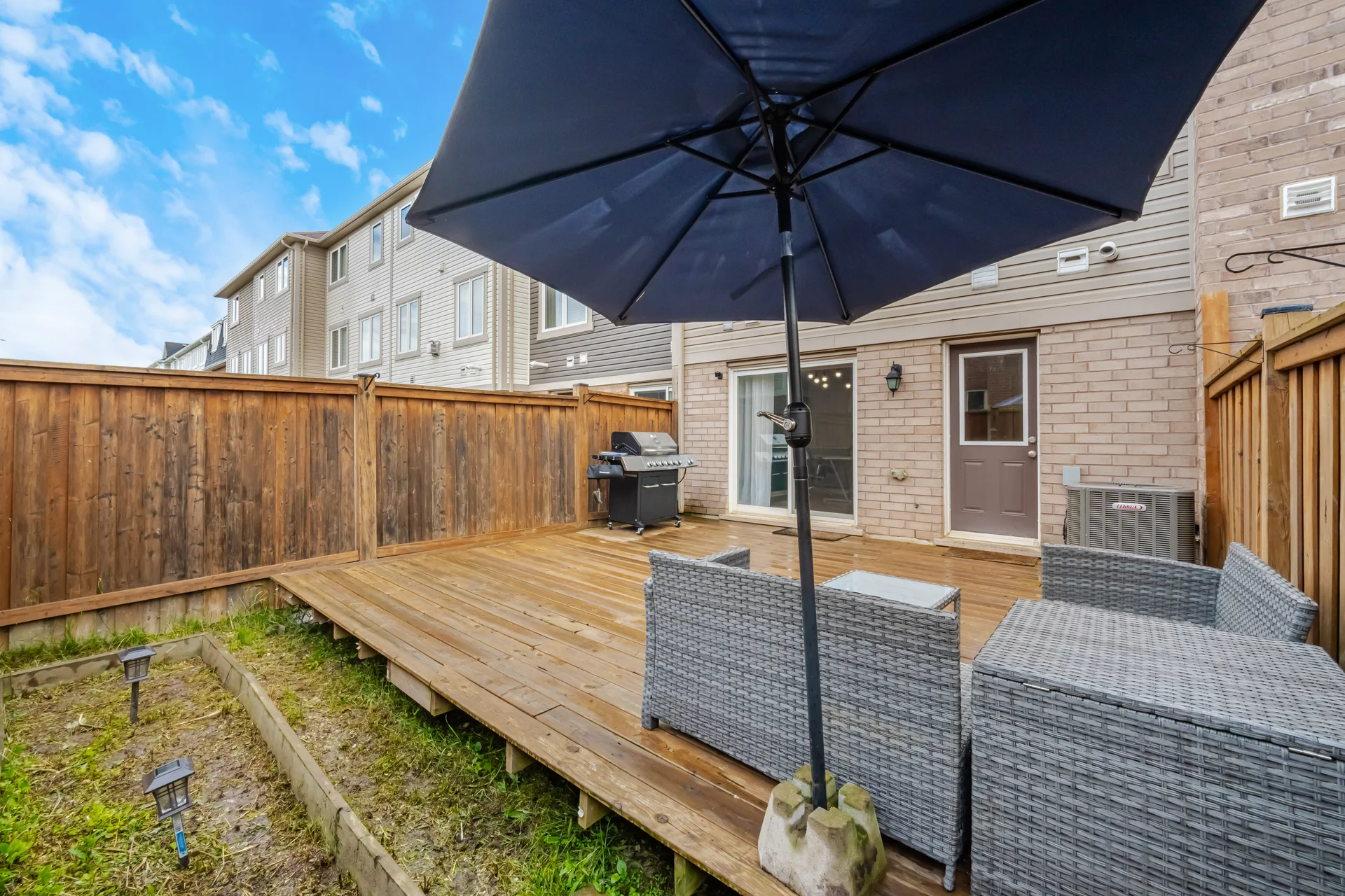 92 Vanhorne Close, Brampton - photo 40
