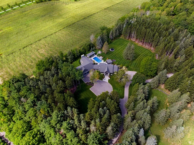 6310 18th Side Road Schomberg - photo 4