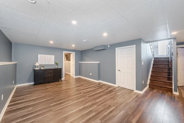 225 Centre Street, Stayner - photo 32