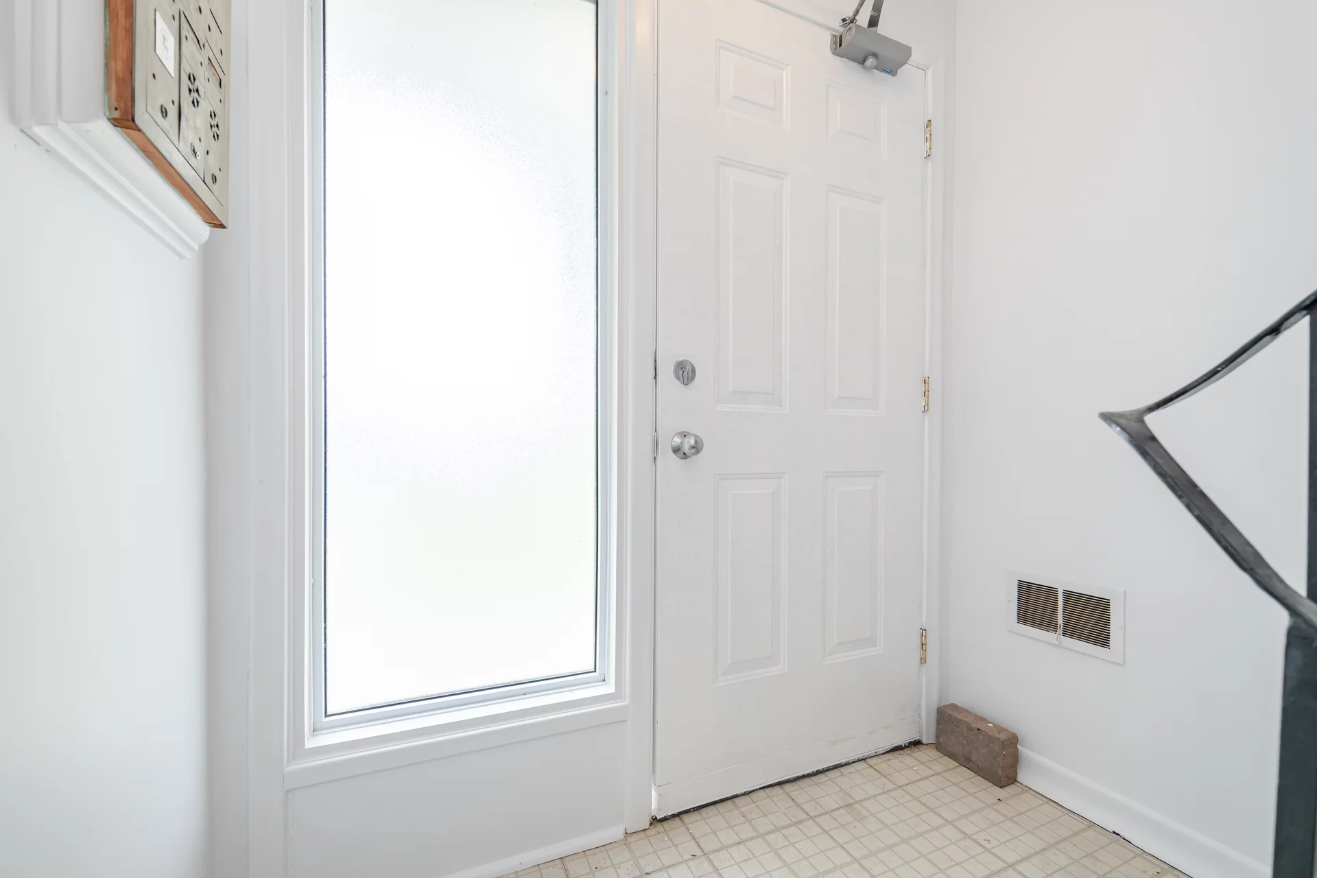 349 Frontenac Avenue, Oshawa - photo 8