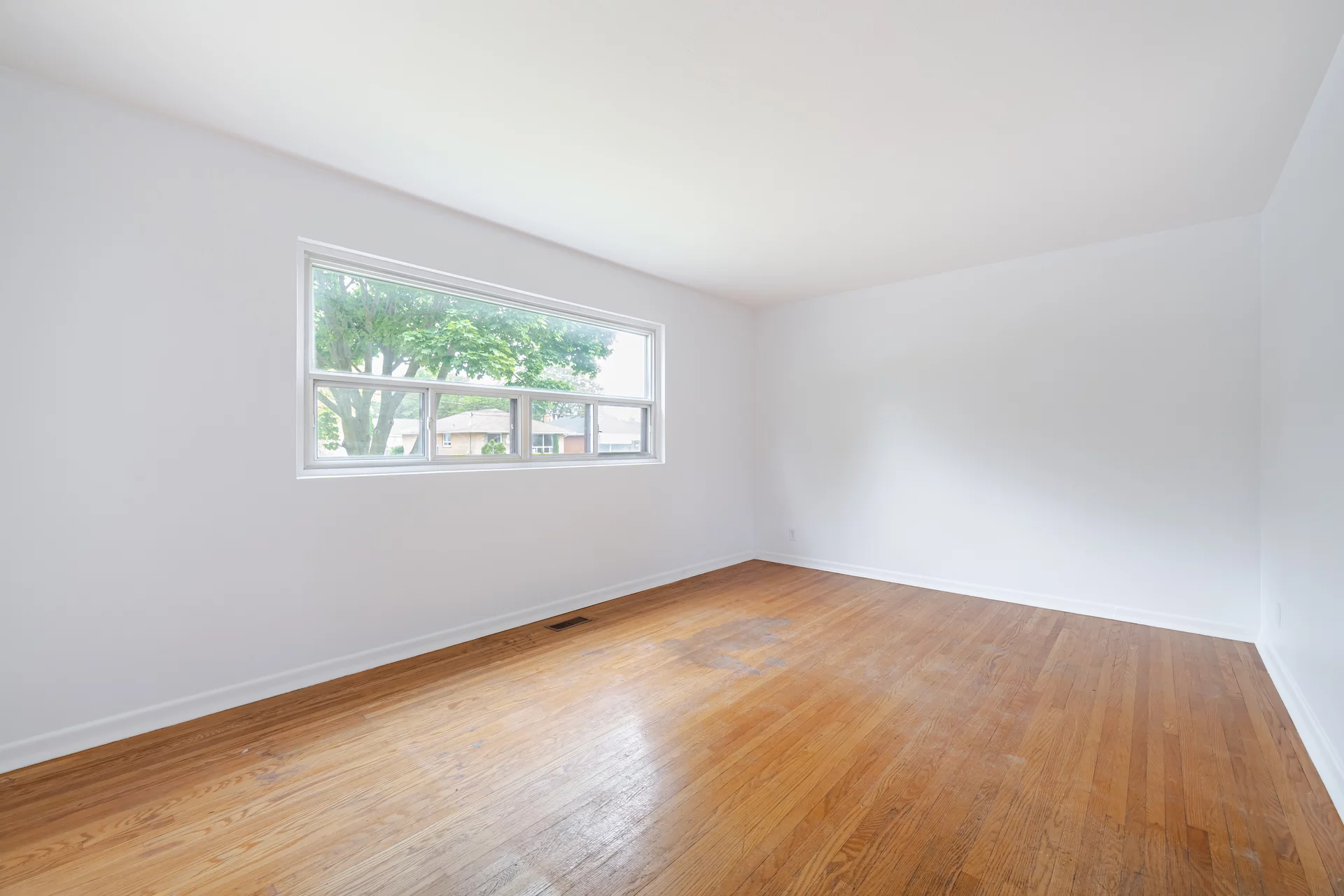 349 Frontenac Avenue, Oshawa - photo 12
