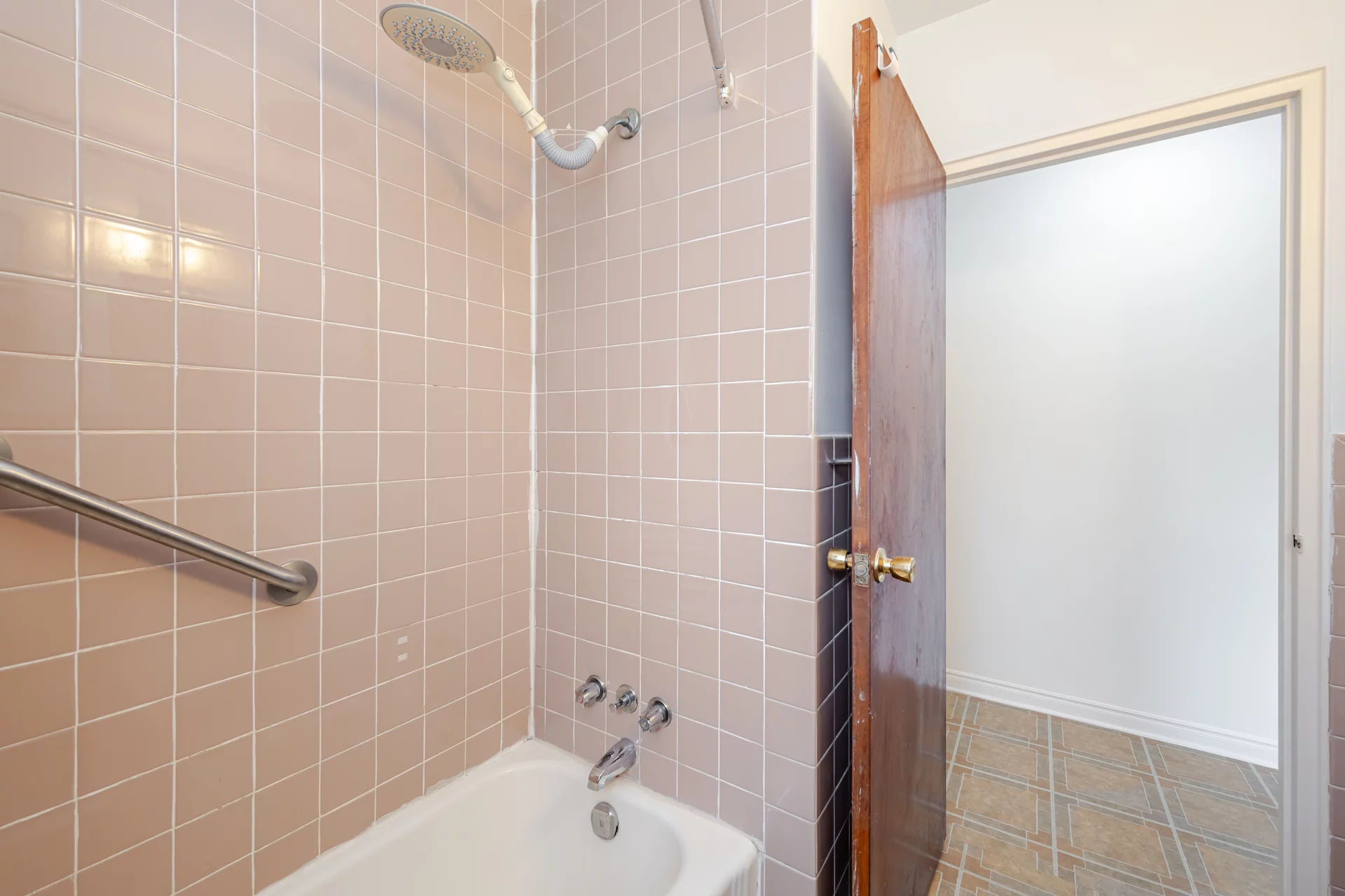 349 Frontenac Avenue, Oshawa - photo 51