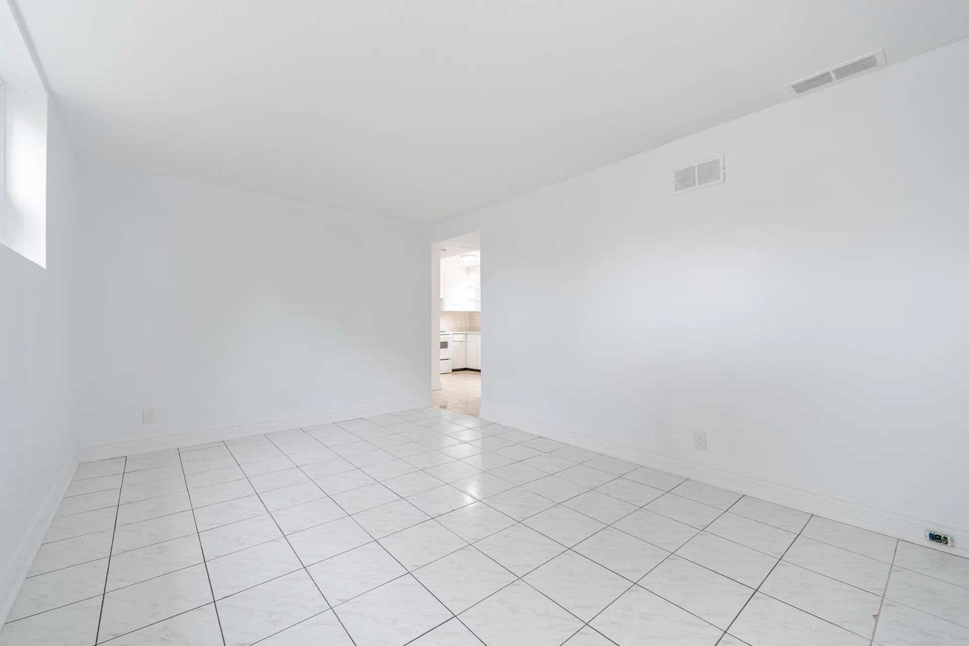 349 Frontenac Avenue, Oshawa - photo 56