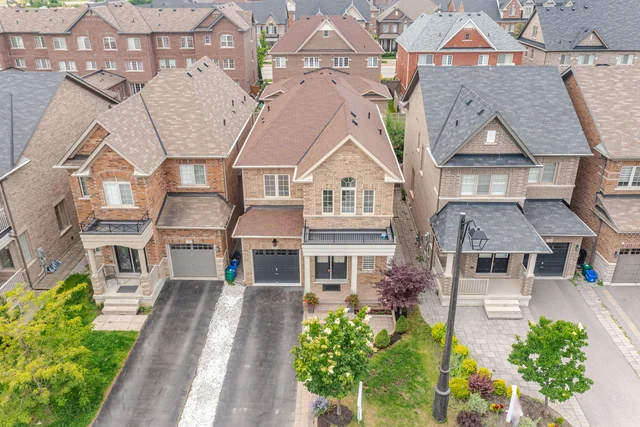 18 Pelee Avenue, Kleinburg - photo 5