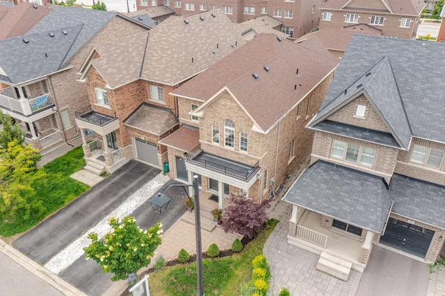 18 Pelee Avenue, Kleinburg - photo 7