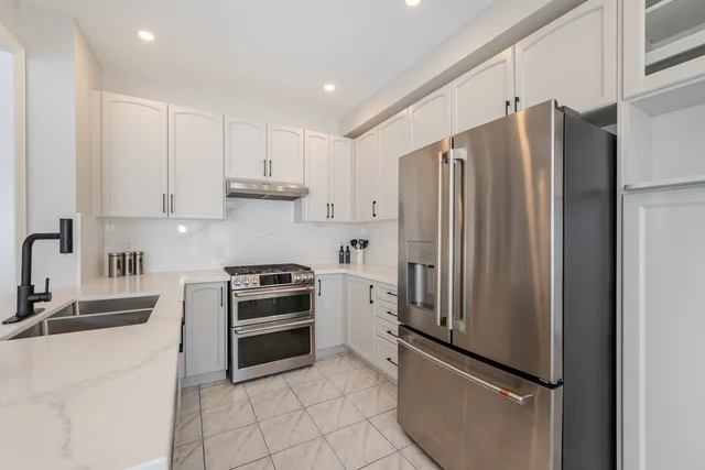 18 Pelee Avenue, Kleinburg - photo 28
