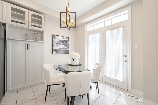 18 Pelee Avenue, Kleinburg - photo 31