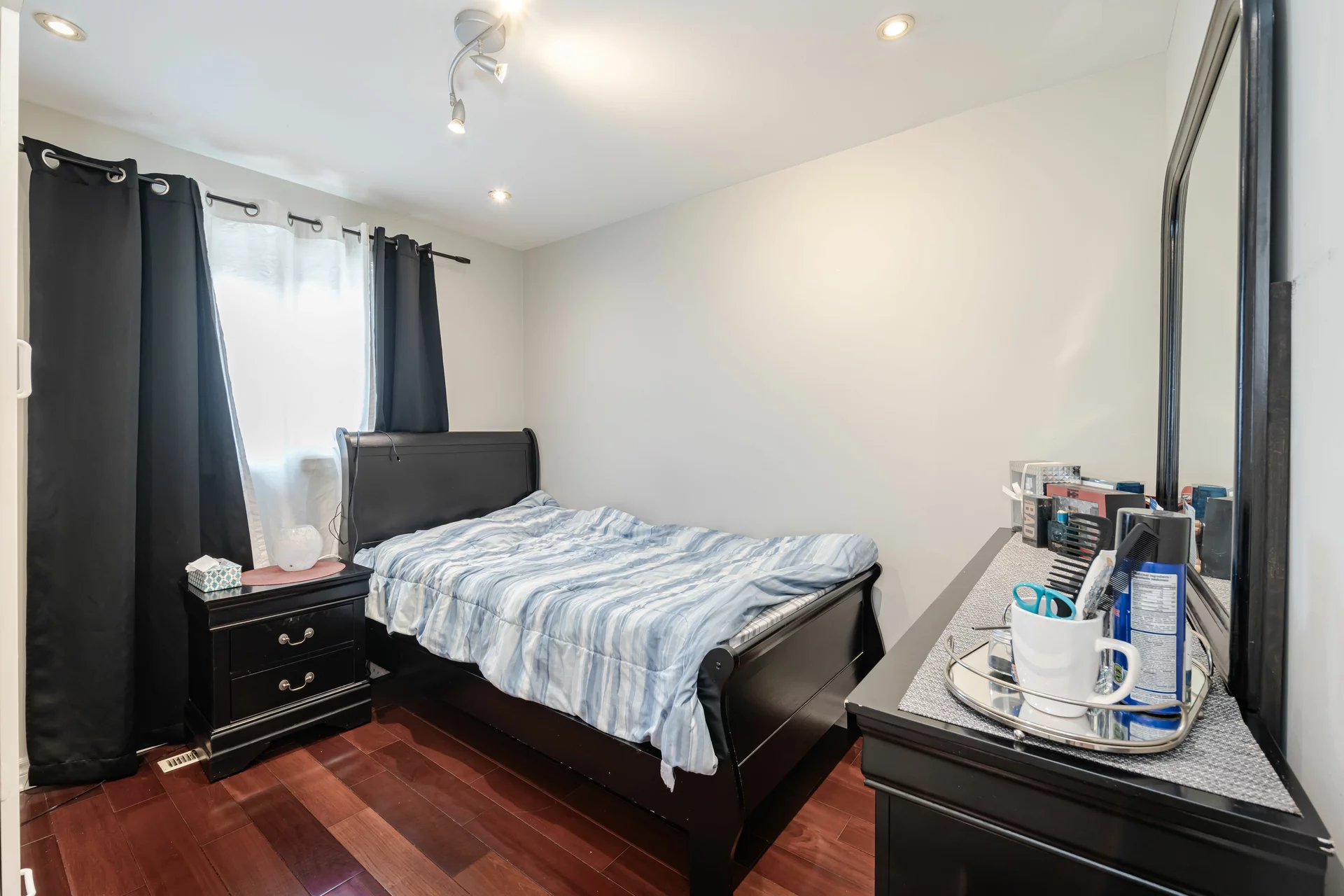 2230 Buttonbush Cres, Mississauga - photo 17