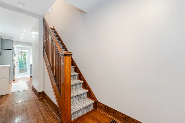 871 Davenport Road, Toronto - photo 20