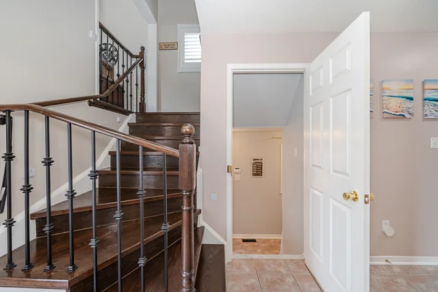 87 White Tail Crescent, Brampton - photo 37