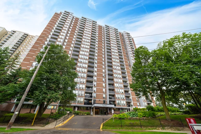 #2006-85 Emmett Avenue, York - photo 1