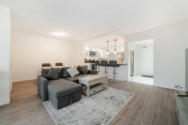 #2006-85 Emmett Avenue, York - photo 13