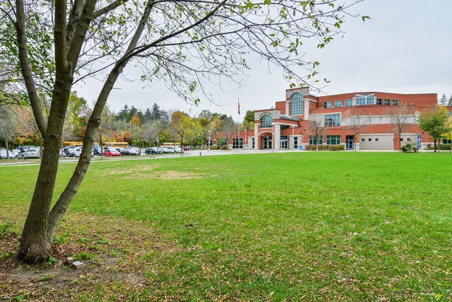 #2006-85 Emmett Avenue, York - photo 45