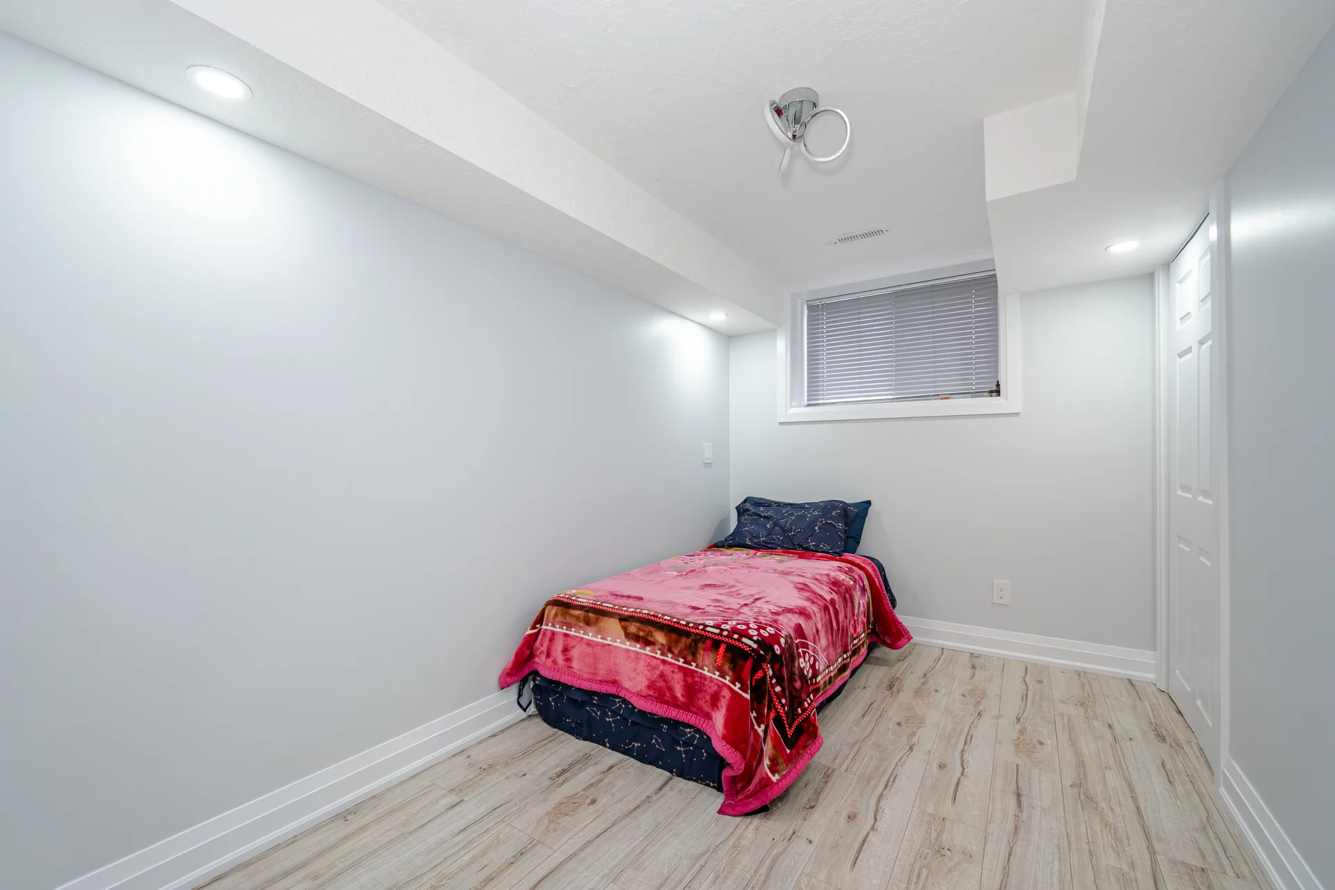 55 Netherwood Road, Kitchener - photo 68