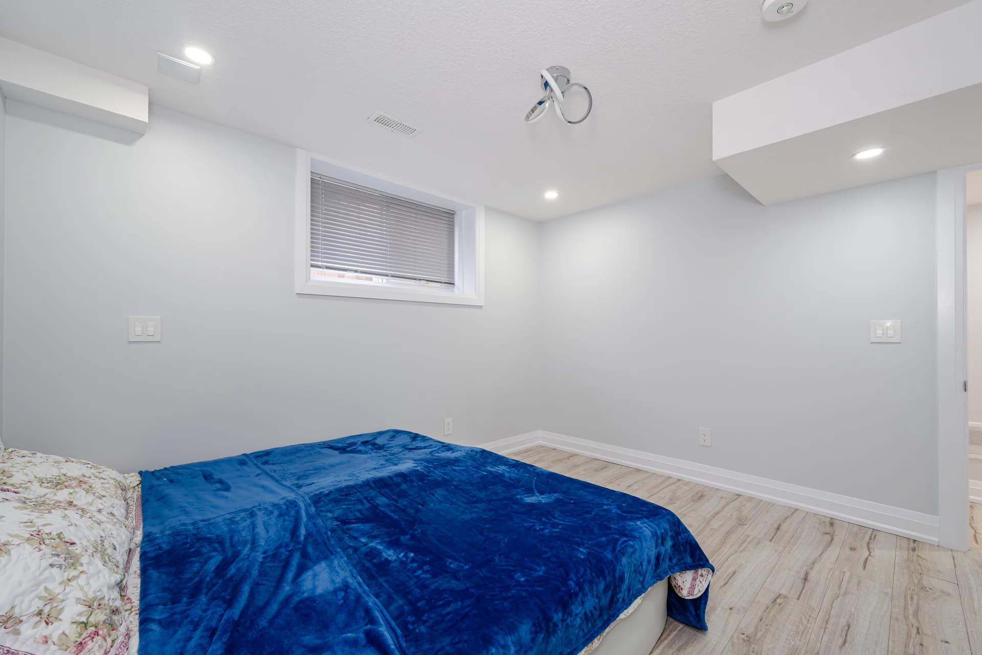55 Netherwood Road, Kitchener - photo 72