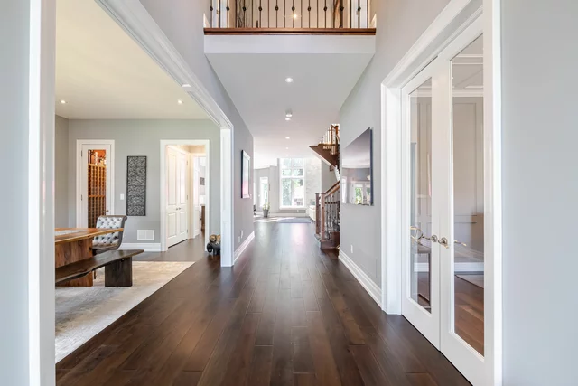 1040 Kent Avenue, Oakville - photo 14