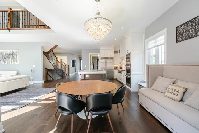 1040 Kent Avenue, Oakville - photo 29