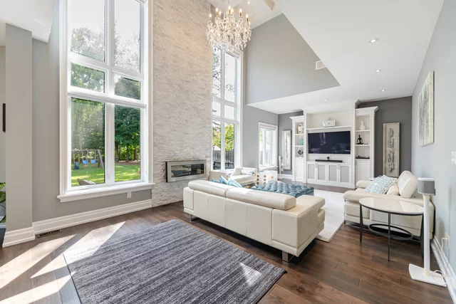 1040 Kent Avenue, Oakville - photo 33